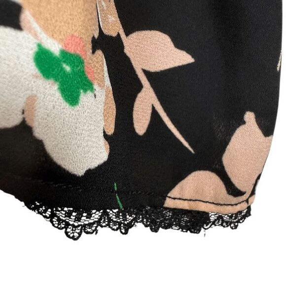 Karl Lagerfeld Paris Black Floral Button-Up Blouse Trumpet Sleeve Size Small - Picture 3 of 11